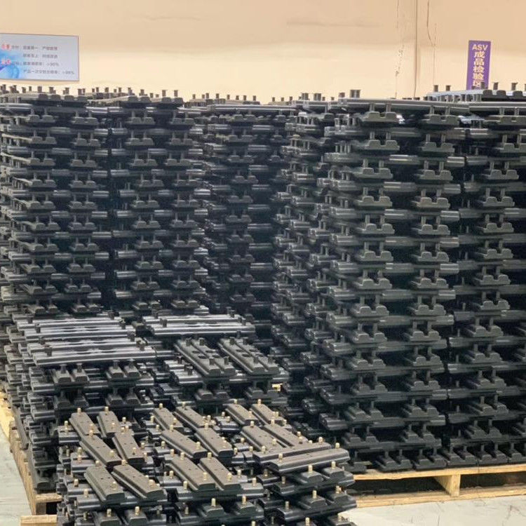 450mm/600mm PC30 PC40 PC45 PC60 PC75 발굴기 고무 트랙 신발 패드