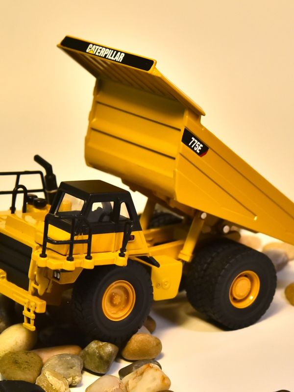 NORSCOT CAT775E 덤프 트럭 1/64 스케일 합금 다이 캐스트 모델 차량 수집품
