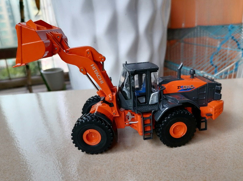 정품 1/50 히타치 ZAXIS250LC-5 ZX200 ZX350LC-6 발굴기 다이 캐스트 모델 장난감