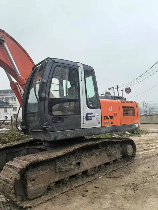 사용 된 히타치 ZAXIS 200-3G 발굴기 광산 건설 20톤 용량