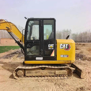 사용 된 CAT 305.5E2 미니 발굴기 27.2kN 팔 발굴 힘 컴팩트 견고한 수압 장치