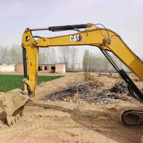 사용 된 CAT 305.5E2 미니 발굴기 27.2kN 팔 발굴 힘 컴팩트 견고한 수압 장치