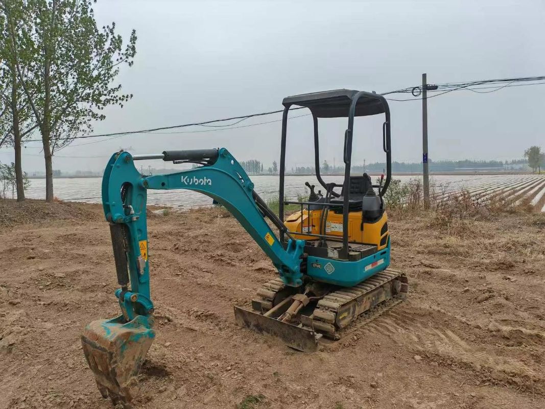 Kubota U15 미니 굴삭기 중고 건설 기계를 사용했습니다